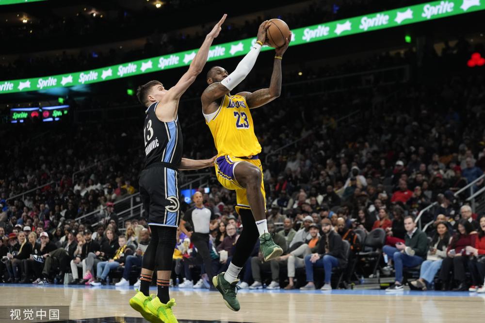 他们通过 他们通过