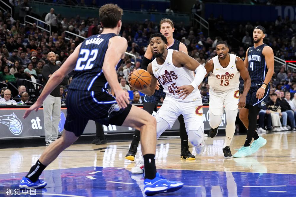 观众的掌声 观众的掌声